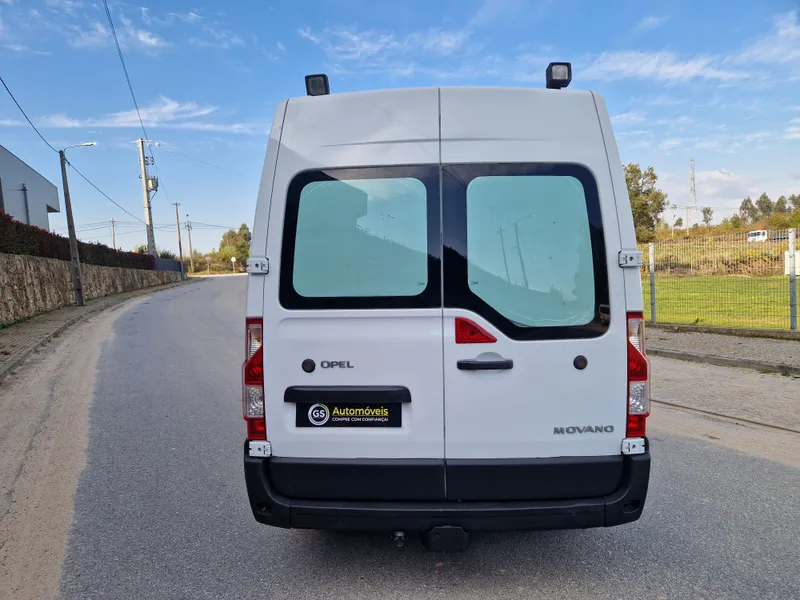 Opel Movano